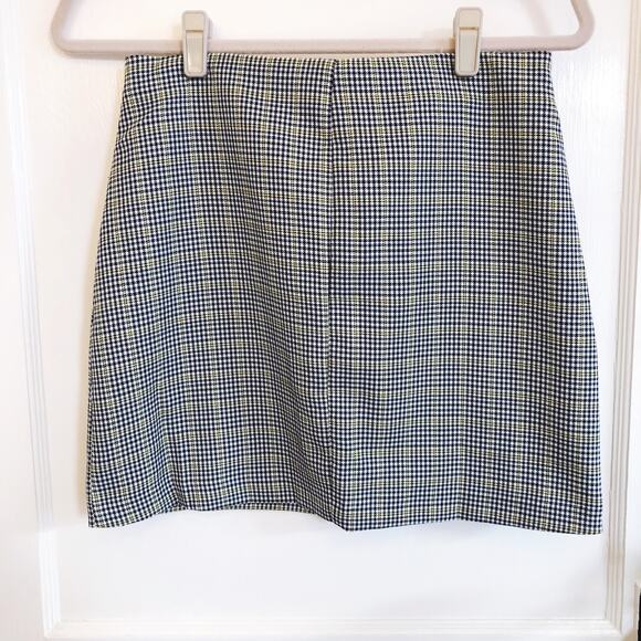 Pull & Bear Patterned Mini Skirt - Picture 15 of 16